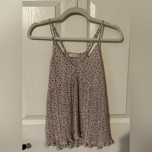 Flowy pleaded floral tank top